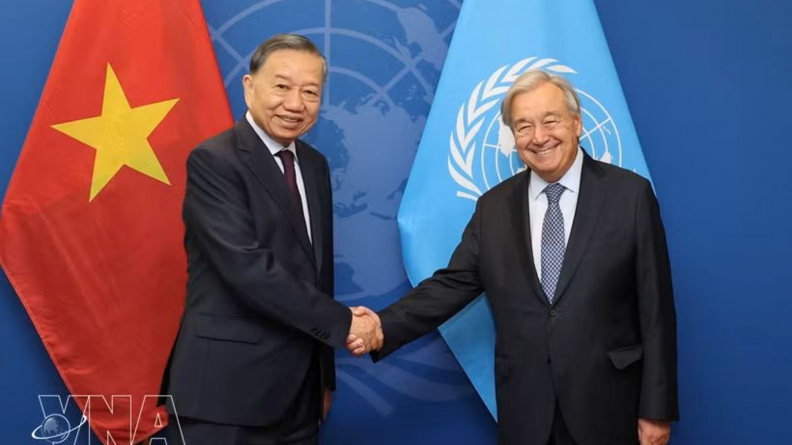General Secretary and President To Lam meets UN Secretary-General Antonio Guterres