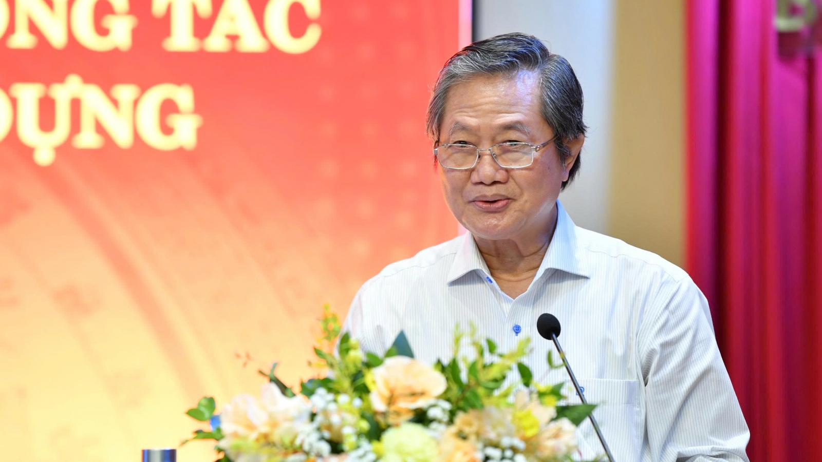 Xây dựng ý thức, niềm tin và lối sống thượng tôn pháp luật