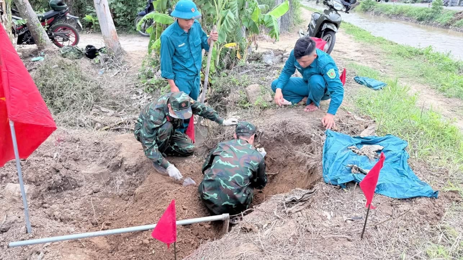 Từ ký ức tuổi 11, tìm thấy hài cốt liệt sĩ sau 53 năm và mảnh nhựa chữ “Anh Luân"