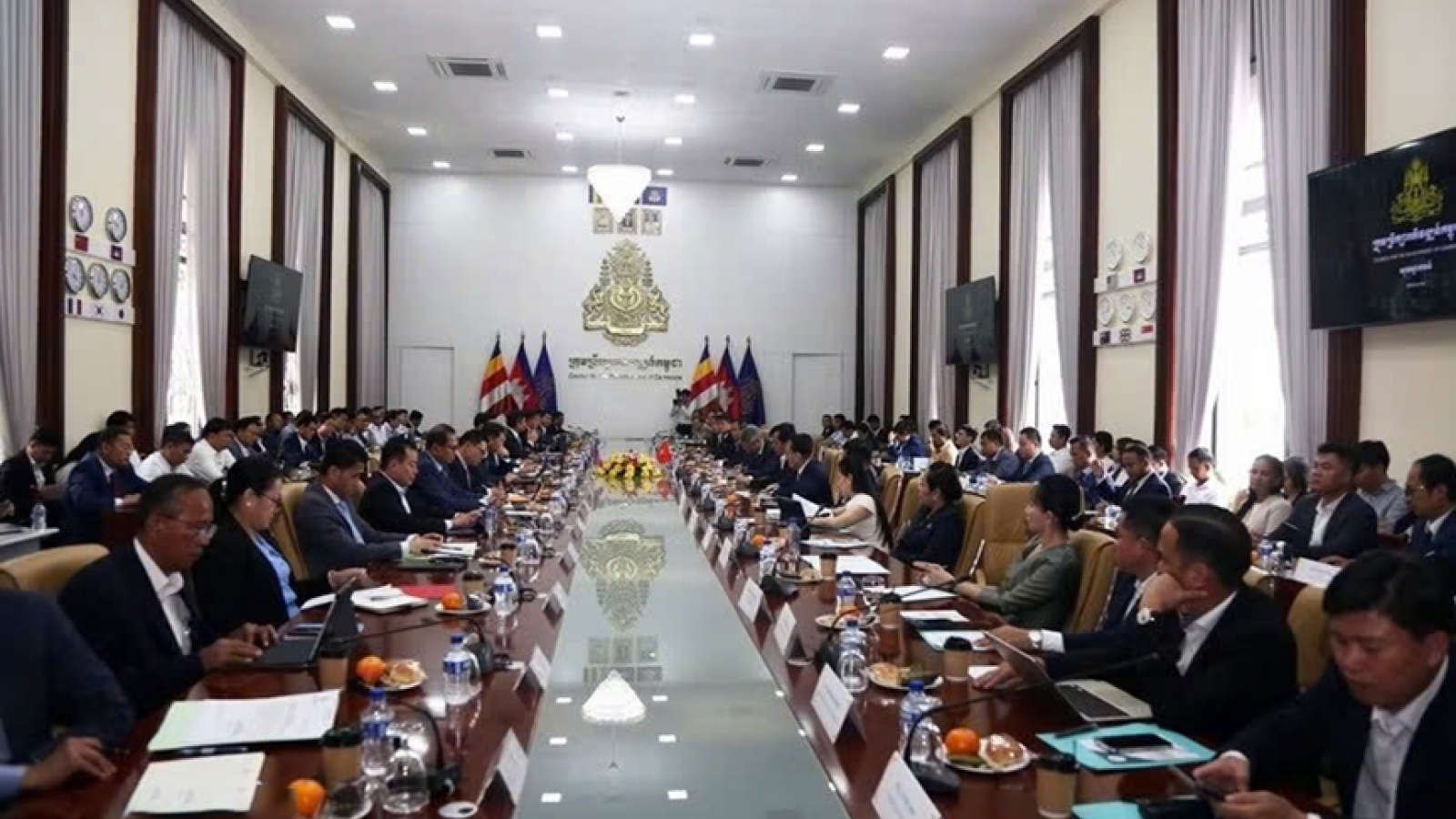 Vietnam eyes new wave of investment in Cambodia as hurdles are addressed