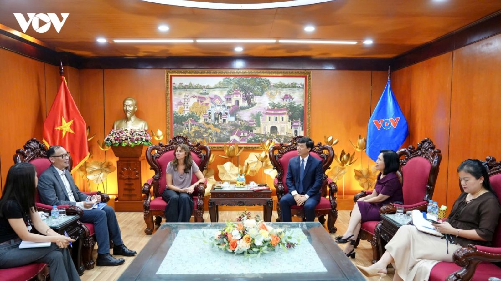 VOV, Swedish Embassy expand media and cultural cooperation
