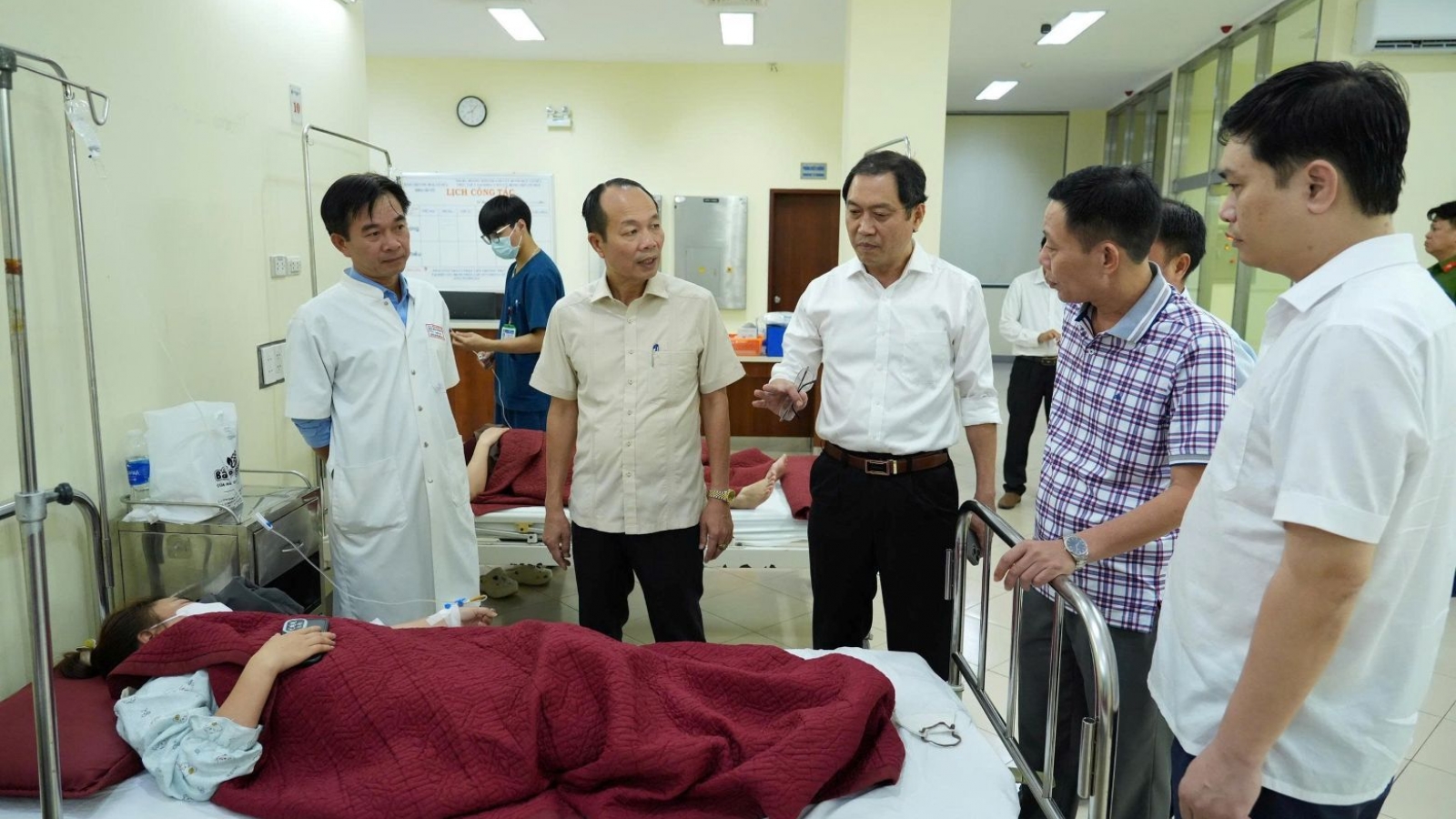 Ngộ độc thực phẩm tại Scavi Huế liên quan hai loại vi khuẩn