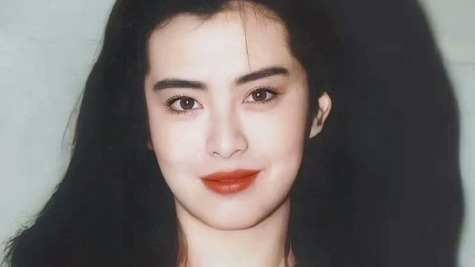 "Người đẹp huyền thoại" Vương Tổ Hiền giải mật lý do rời làng giải trí sau 22 năm