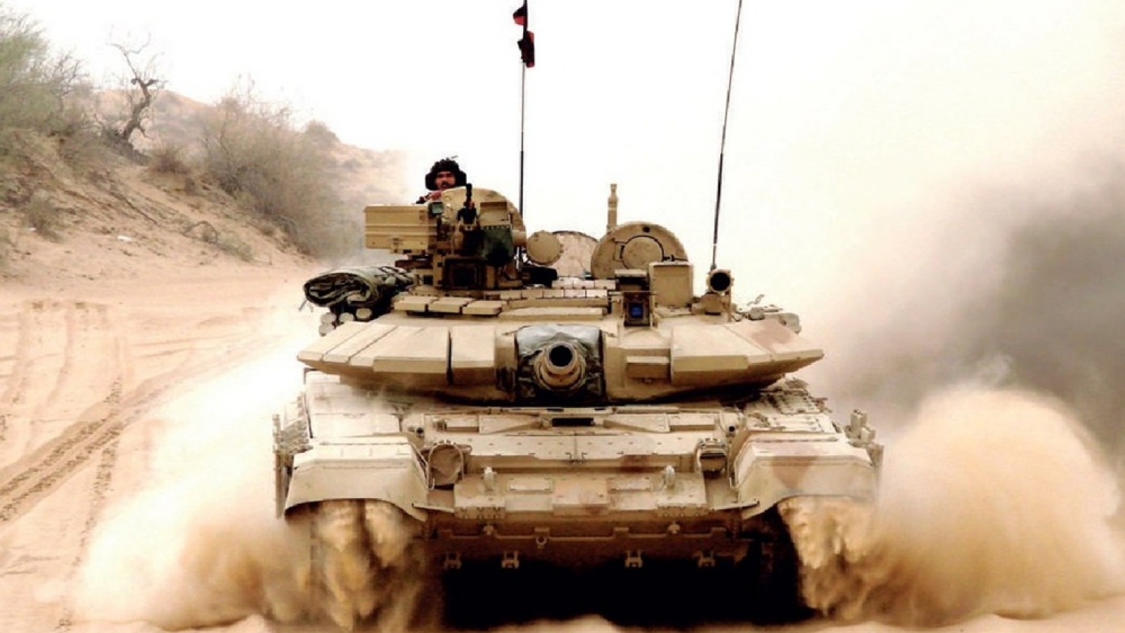 Bí mật giúp xe tăng T-90 của Ấn Độ có thể "tác chiến trong im lặng"