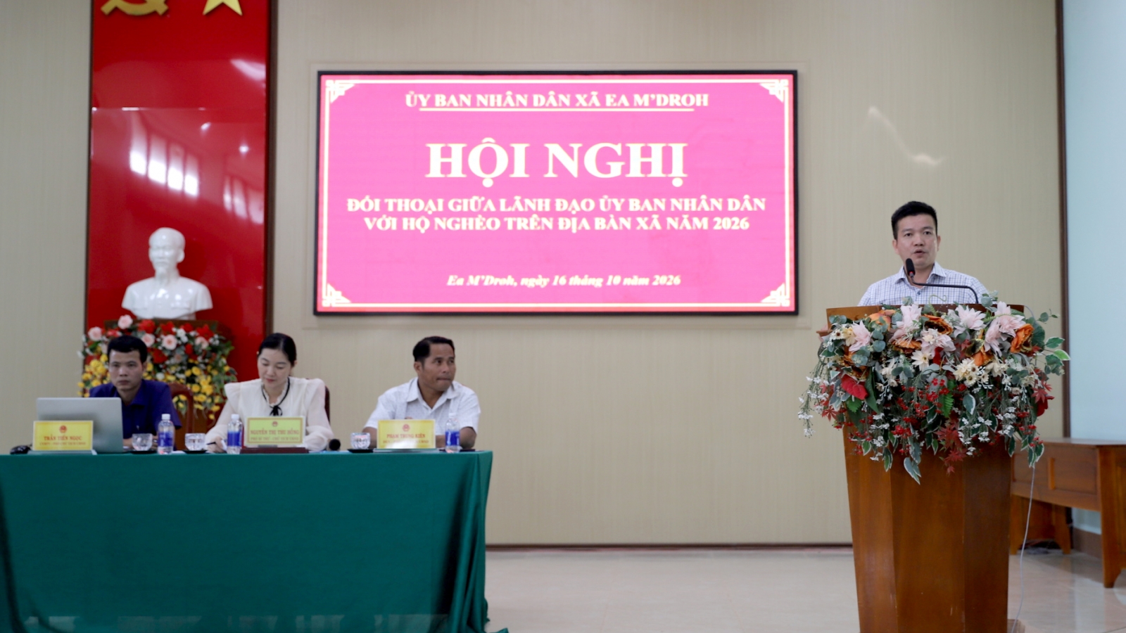 Đối thoại, tìm sinh kế cho từng hộ nghèo tại xã căn cứ cách mạng ở Đắk Lắk