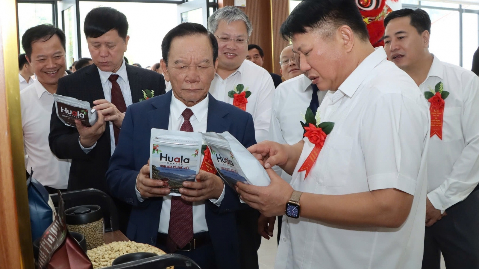 Khởi động các Dự án, nhà máy chế biến sâu cà phê tại Sơn La