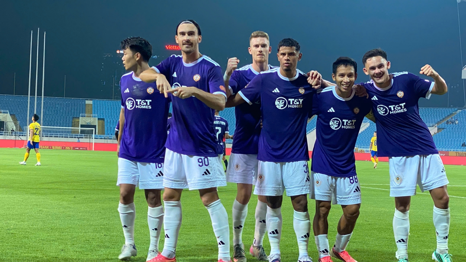 Toàn cảnh chiến thắng nghẹt thở của Hà Nội FC trước Bắc Ninh