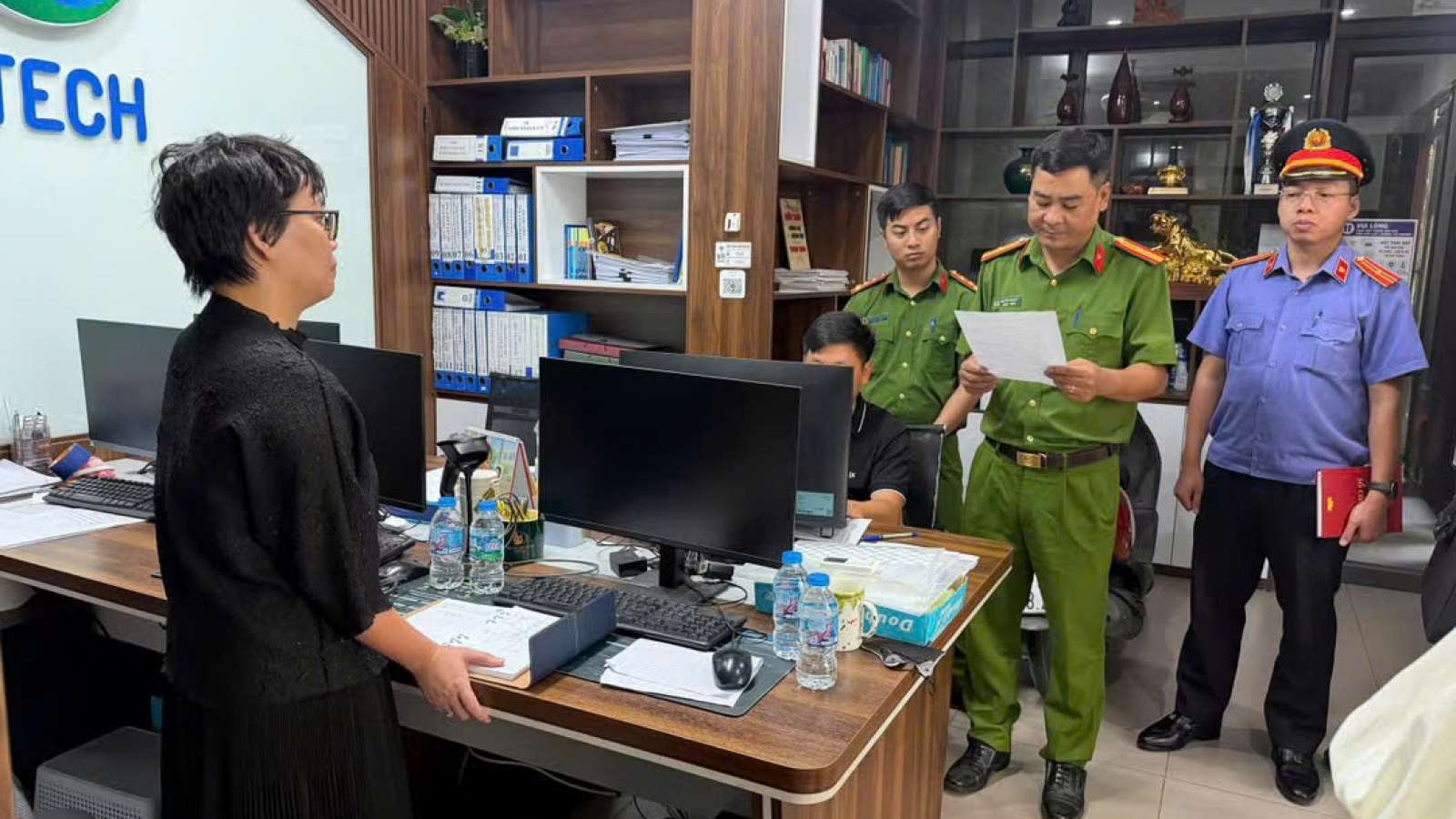 Bắc Ninh khởi tố 10 bị can liên quan sai phạm quan trắc môi trường