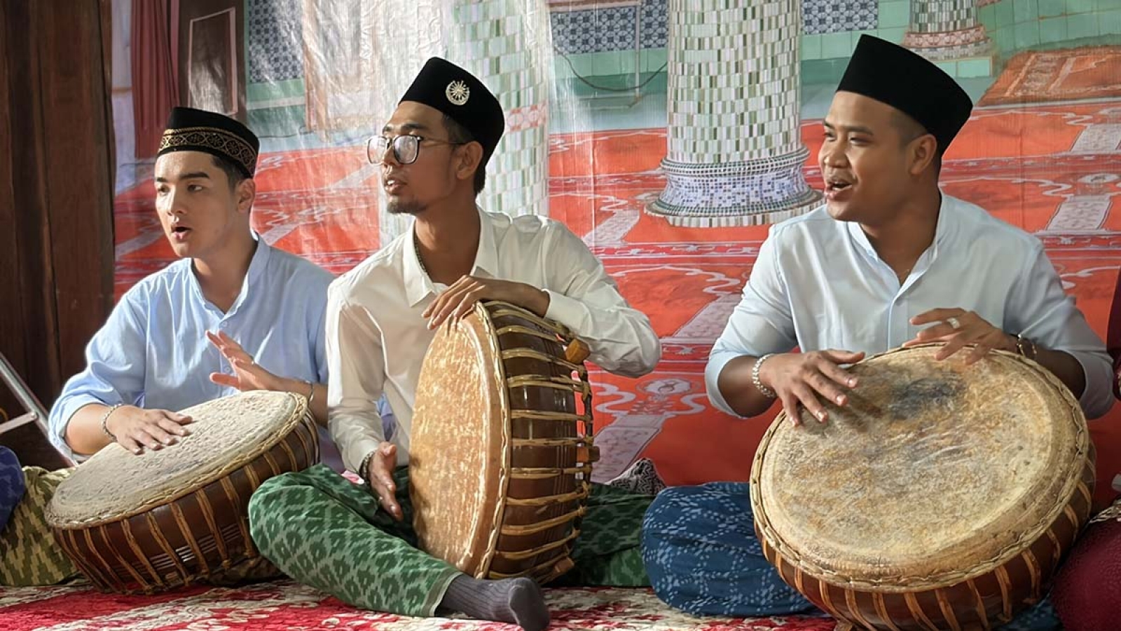 Bản tình ca làng Chăm: Lan tỏa văn hóa Chăm Islam An Giang giữa lòng Hà Nội