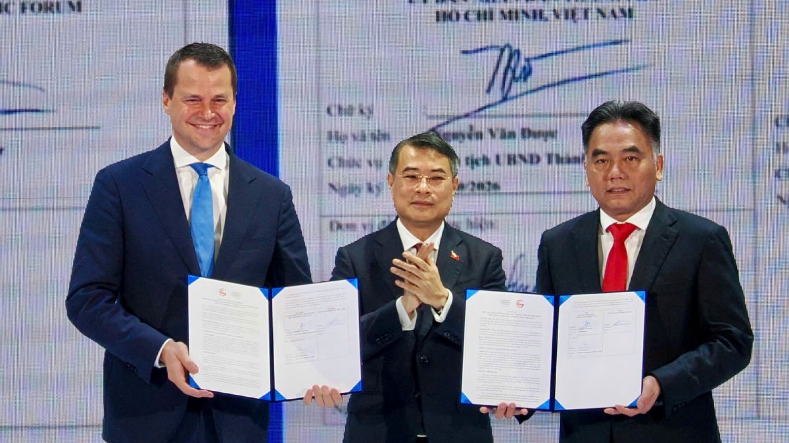 TP.HCM công bố 12 dự án đầu tư với tổng vốn dự kiến khoảng 13 tỷ USD