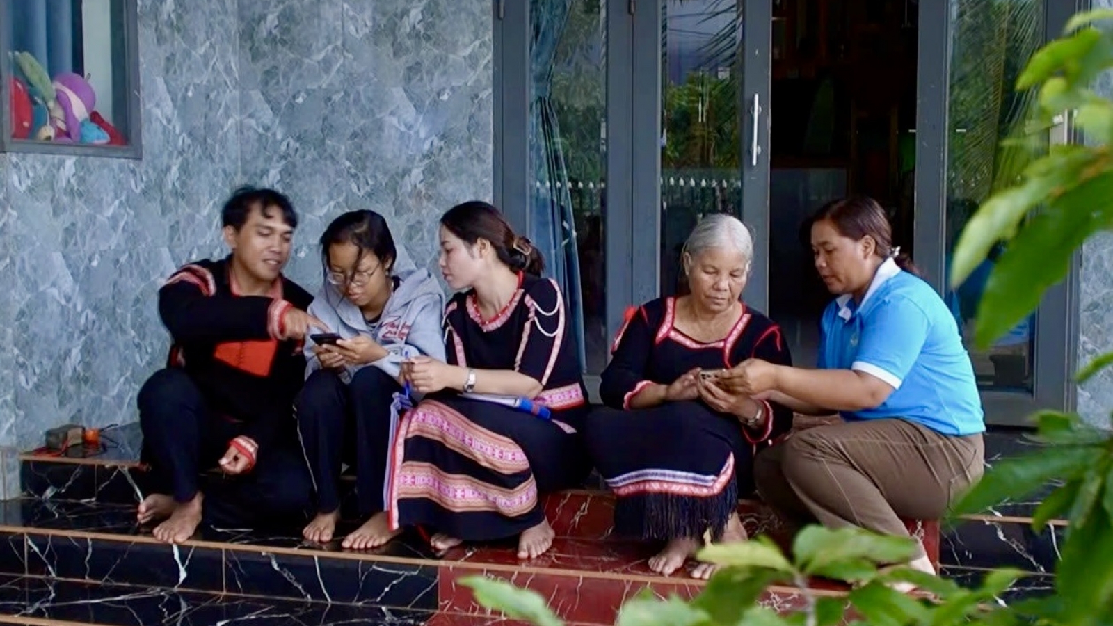 Đắk Lắk mở rộng cơ hội phát triển cho người dân, doanh nghiệp từ chuyển đổi số