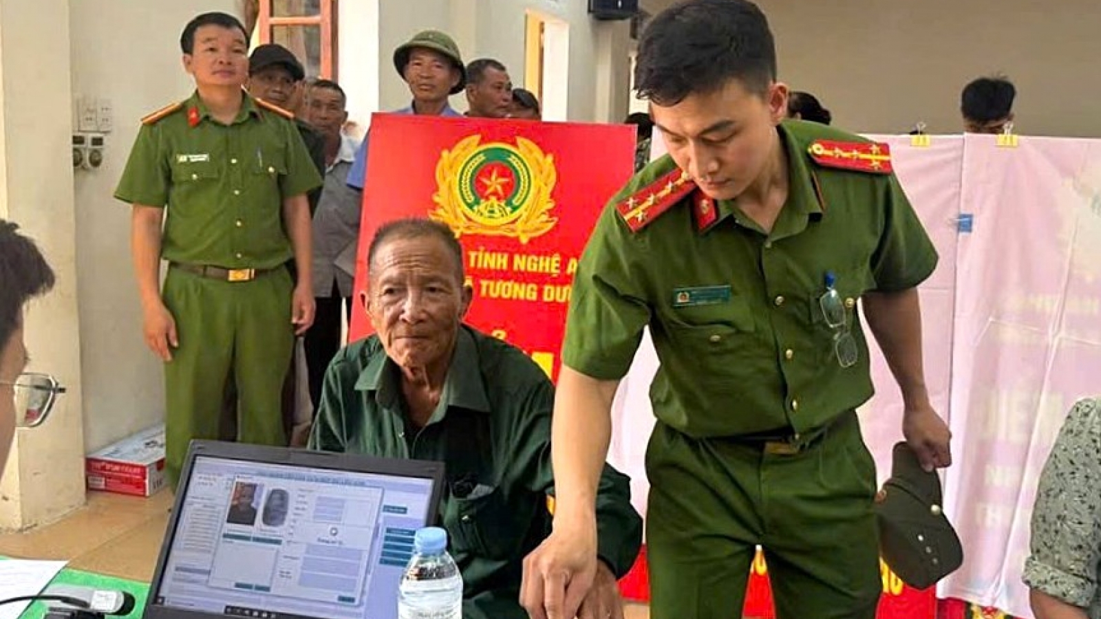 Từ ngày 24 đến 30/10, Nghệ An triển khai đợt 2 thu nhận mẫu ADN thân nhân liệt sĩ