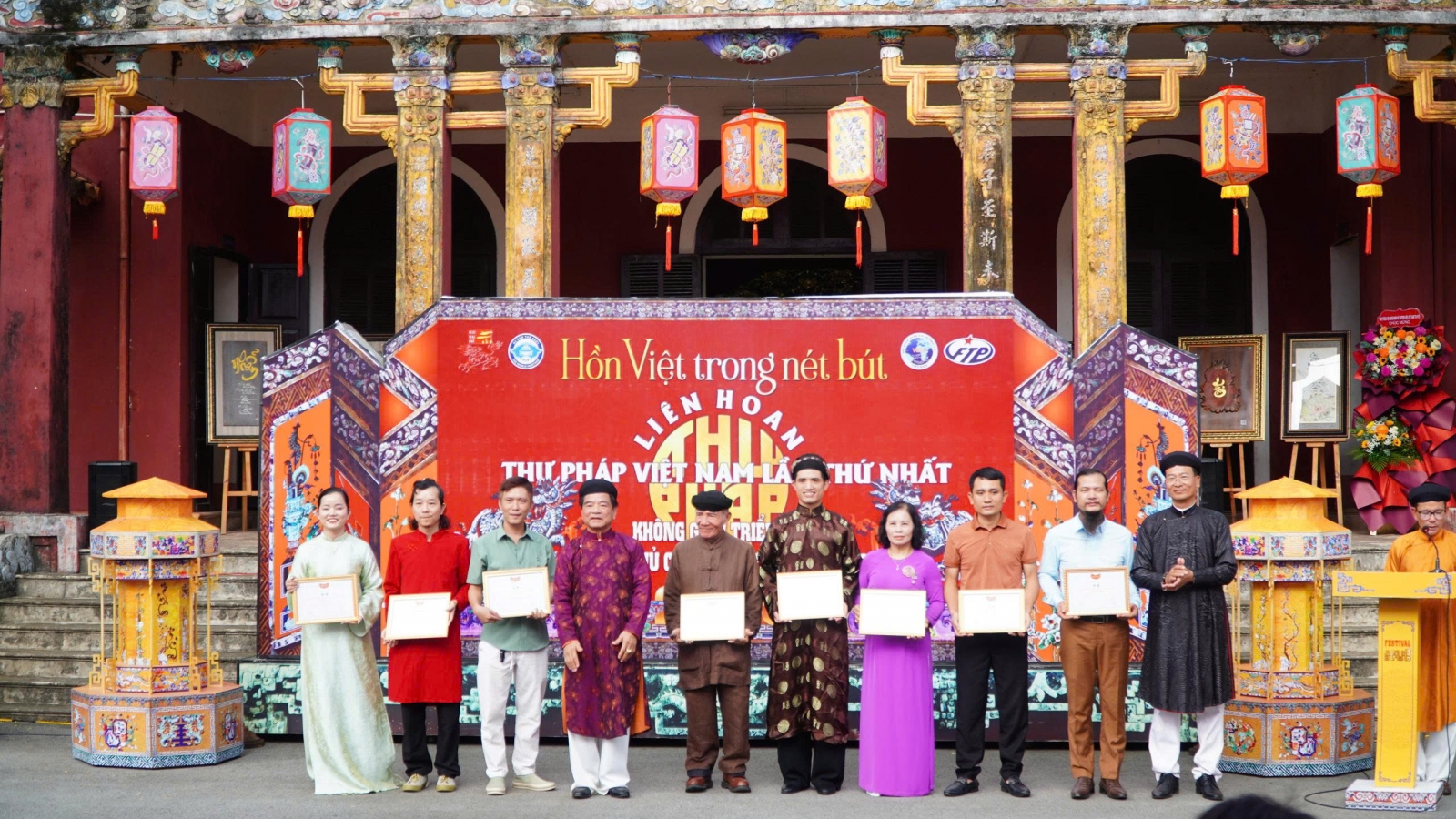 Liên hoan Thư pháp Việt Nam lần thứ I: Khám phá hồn Việt qua nét bút