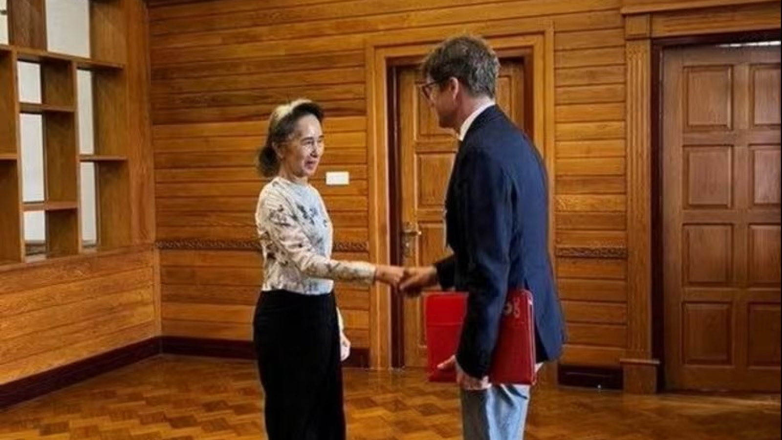 Bà Aung San Suu Kyi trở lại tâm điểm chú ý sau loạt động thái mới của Myanmar