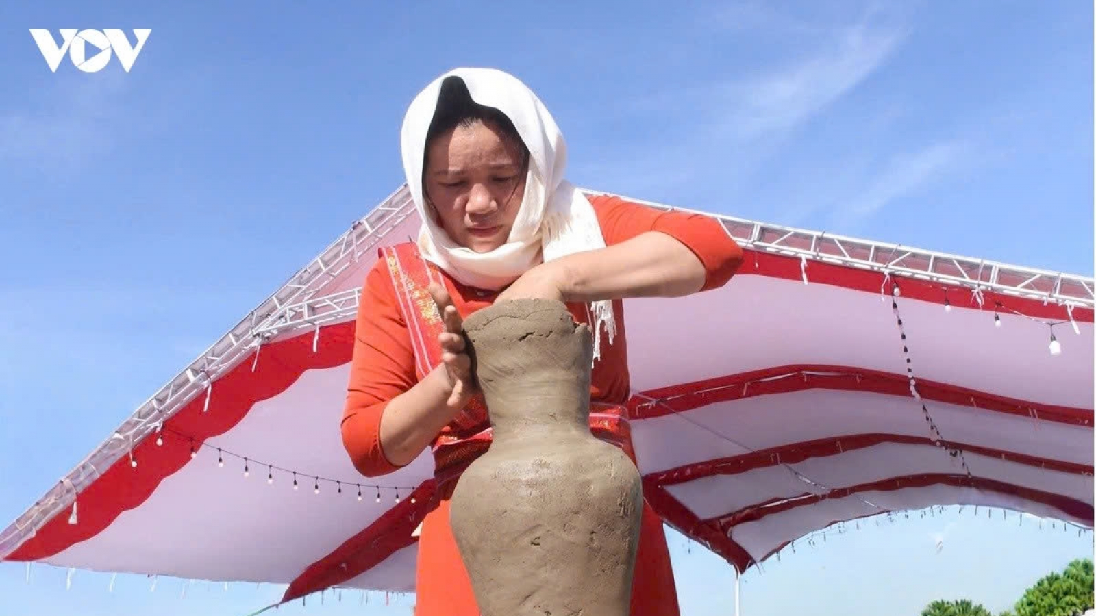 Bau Truc pottery: Where Cham heritage takes shape in clay