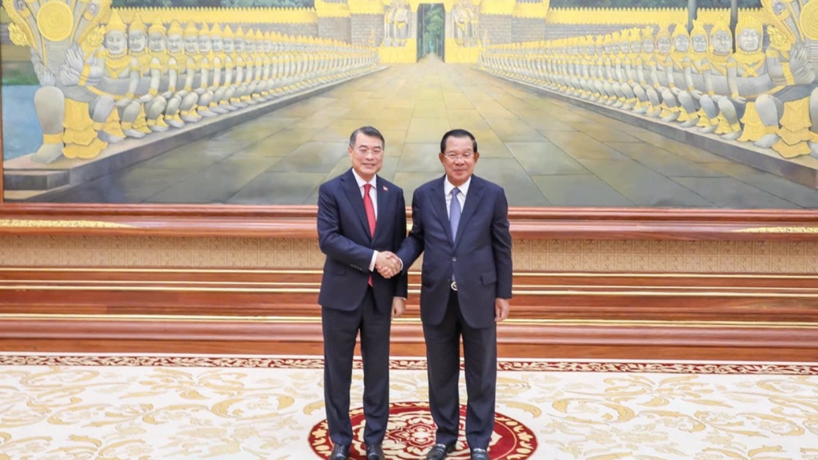 Thủ tướng hội kiến Chủ tịch CPP, Chủ tịch Thượng viện Campuchia Hun Sen