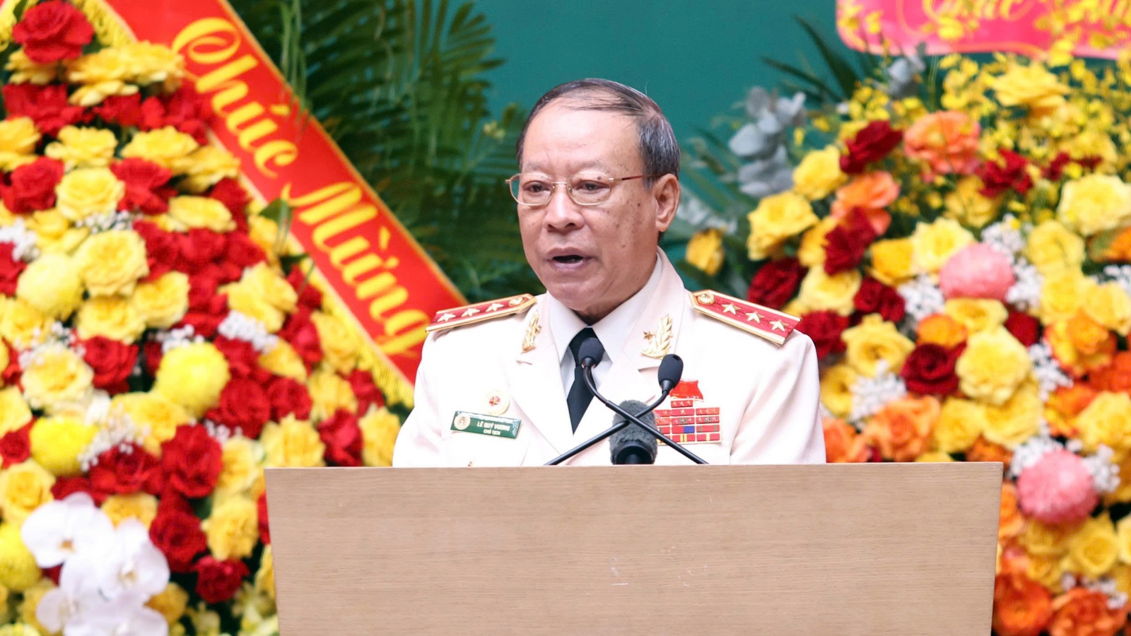 Thượng tướng Lê Quý Vương tái đắc cử chức Chủ tịch Hội Cựu Công an nhân dân