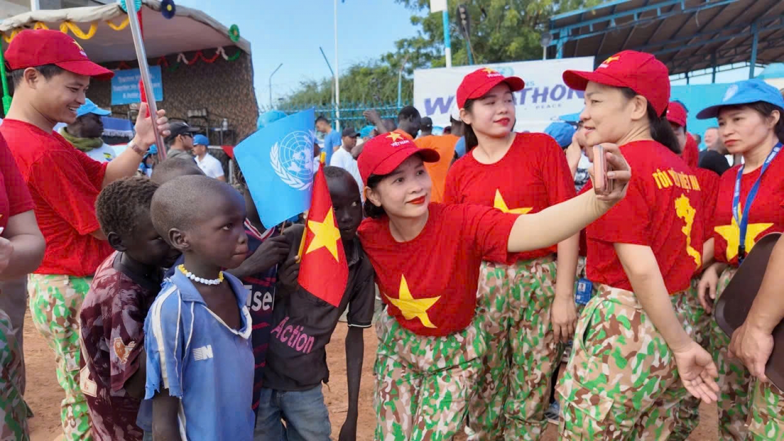 Nữ quân y nơi tuyến lửa