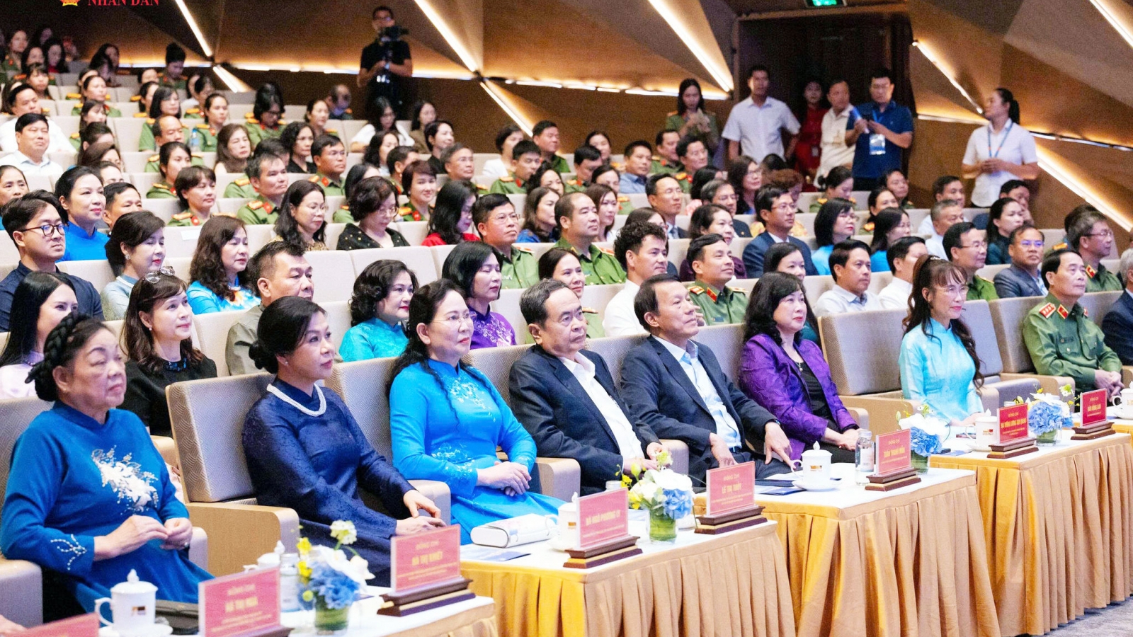 Chủ tịch Quốc hội Trần Thanh Mẫn dự Chương trình “Kết nối yêu thương”