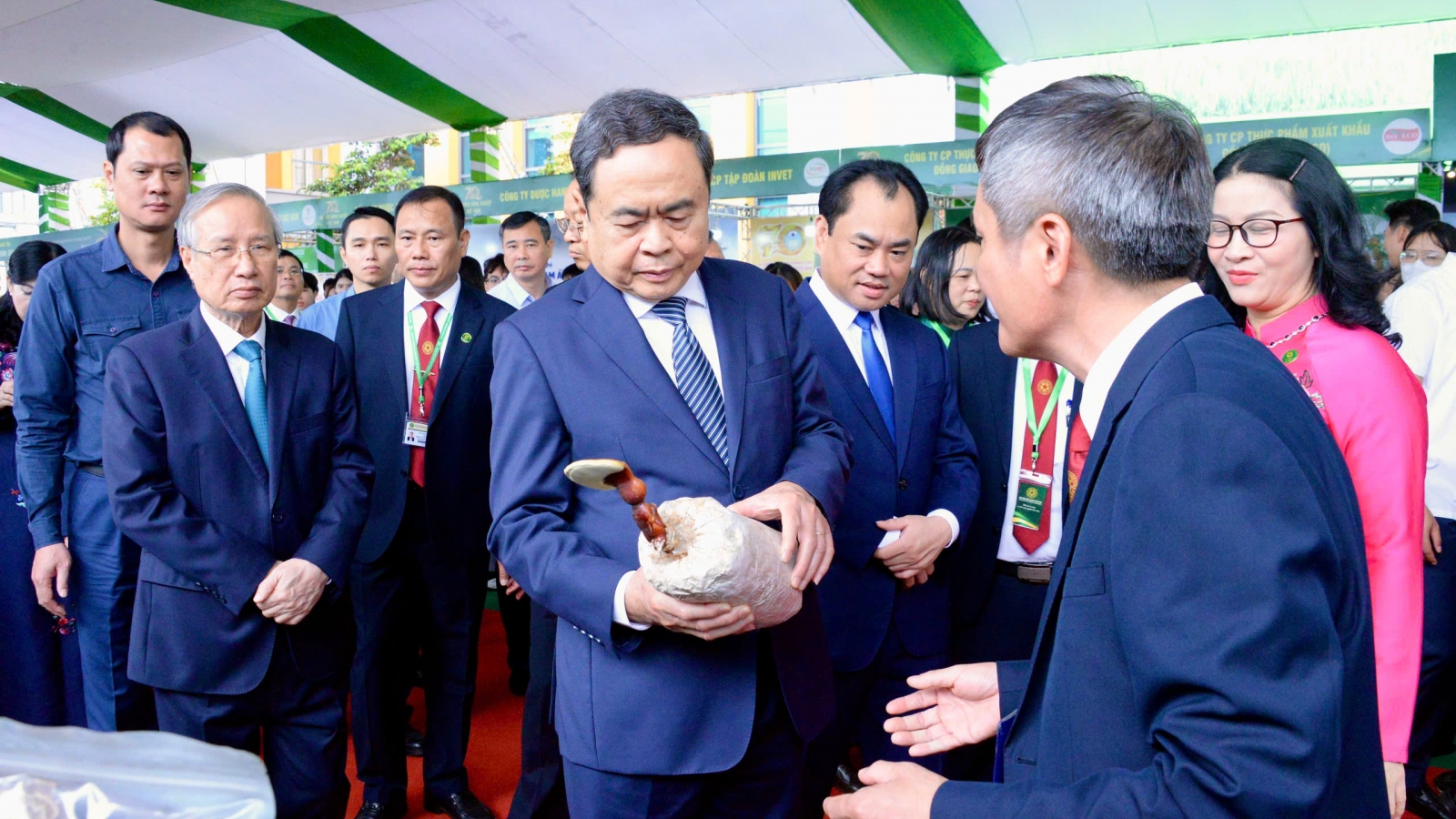 Chủ tịch Quốc hội dự Lễ kỷ niệm 70 năm thành lập Học viện Nông nghiệp Việt Nam