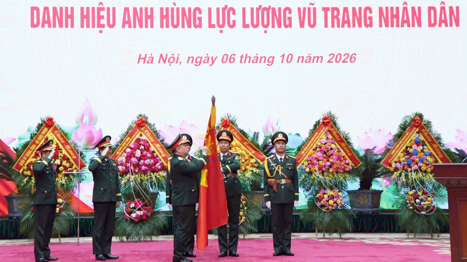 Cục Tuyên huấn đón nhận danh hiệu Anh hùng Lực lượng vũ trang nhân dân