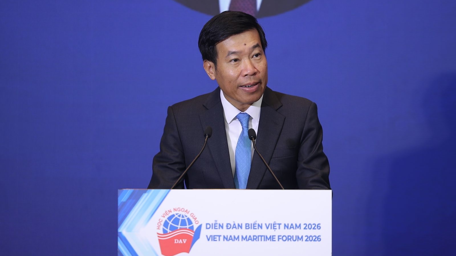 Hợp tác và hội nhập quốc tế trong xây dựng Việt Nam thành quốc gia biển mạnh