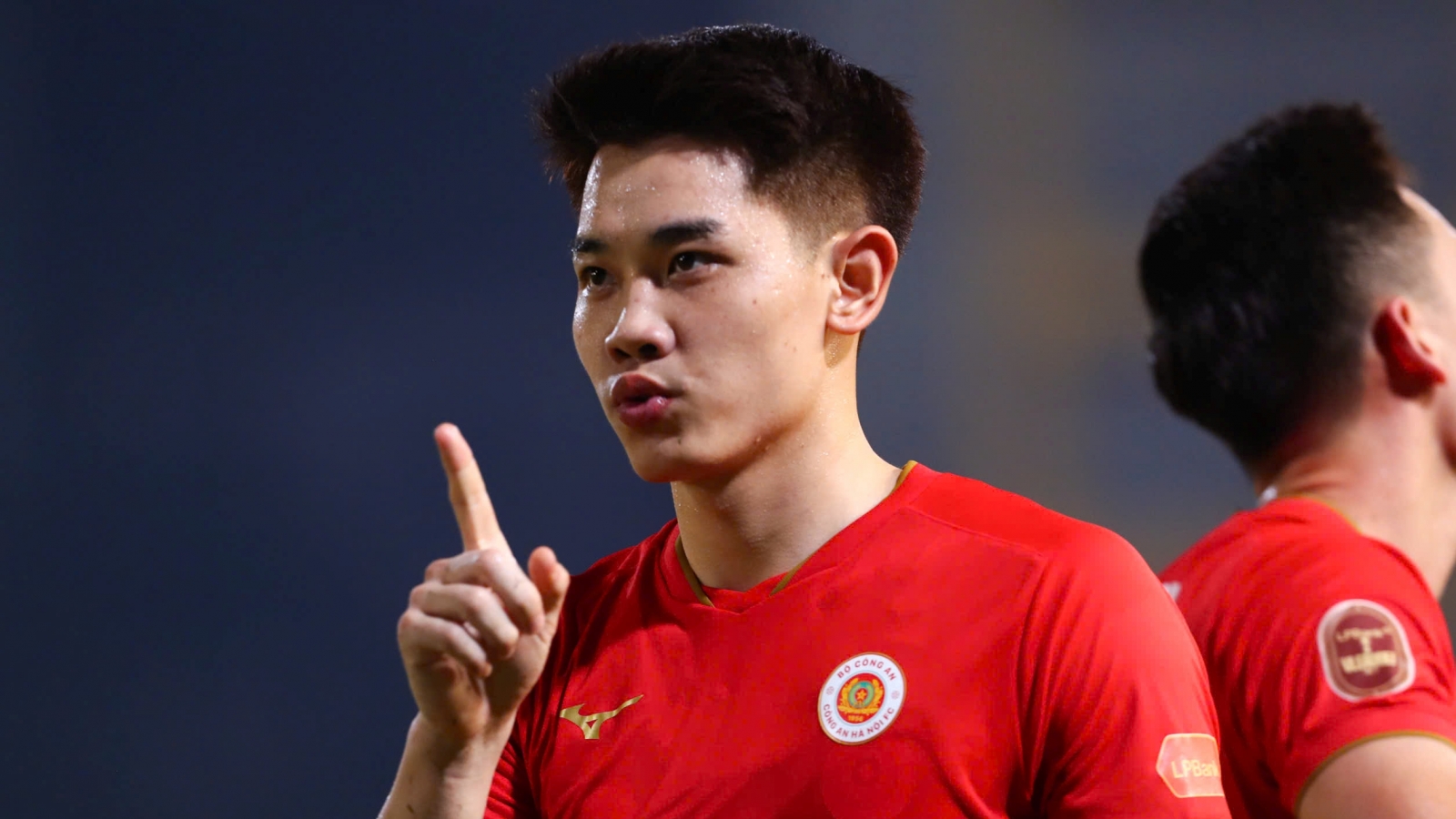 CLB CAHN mất điểm tiếc nuối trong ngày Đình Bắc "khai hỏa" ở V-League 2026/27