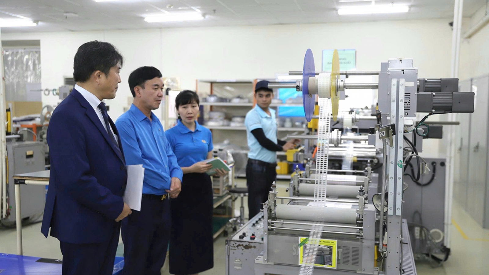 Doanh nghiệp Việt đứng ở đâu trong chuỗi cung ứng của các tập đoàn lớn?