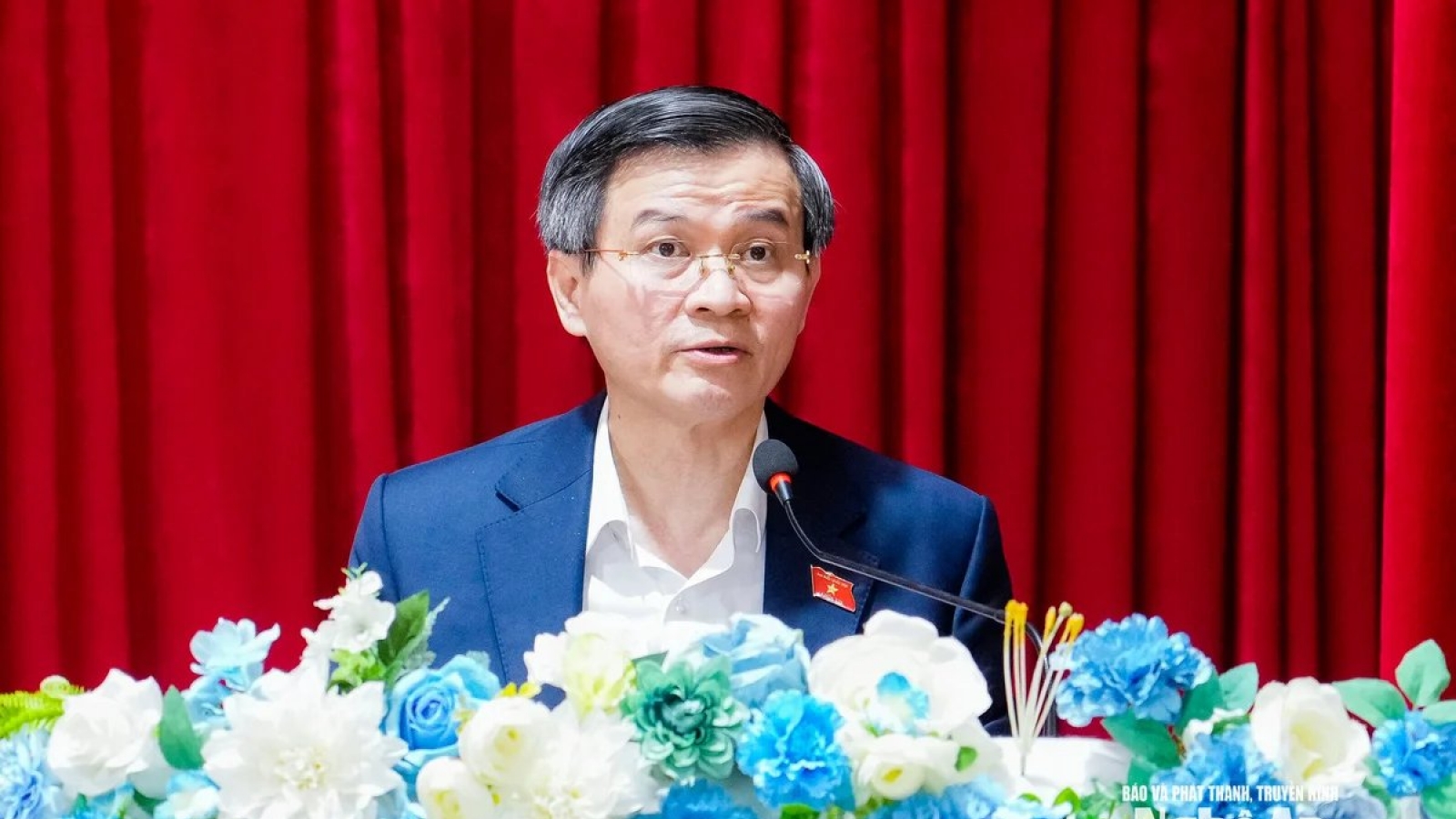 Cử tri tỉnh Nghệ An quan tâm vấn đề giá đất, giải phóng mặt bằng