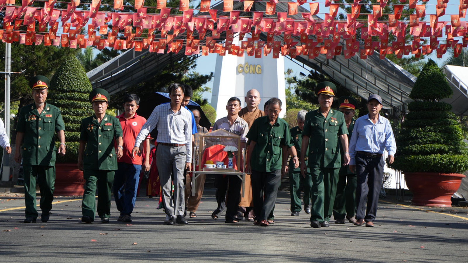 14 hài cốt liệt sĩ được đưa về quê hương sau gần nửa thế kỷ nằm ở Đồng Nai