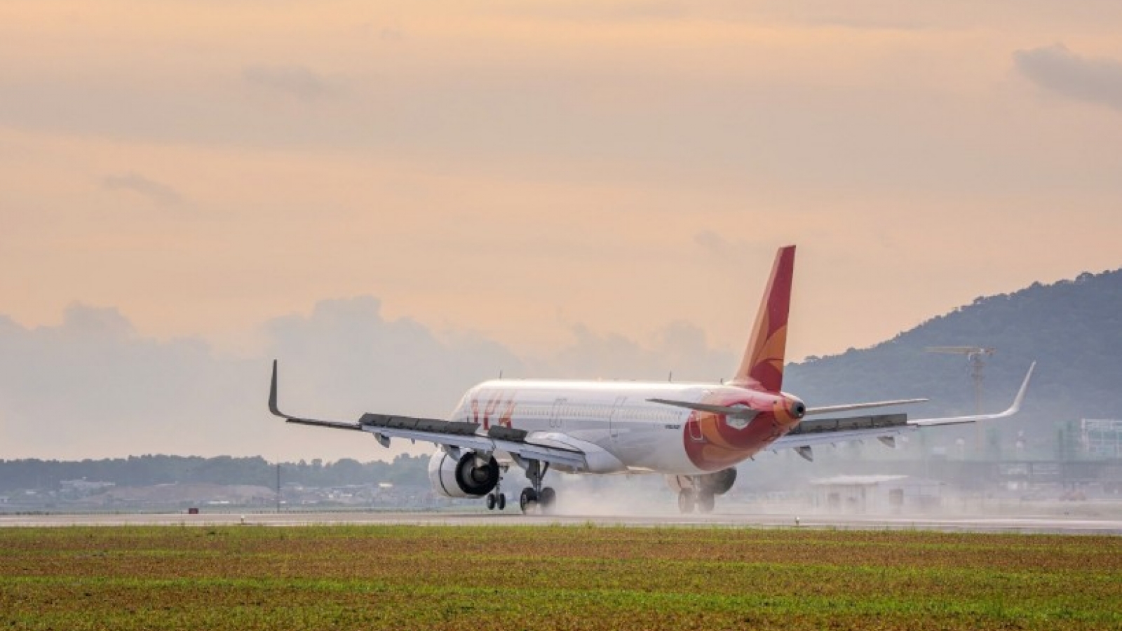 Phu Quoc International Airport opens second runway to prepare for APEC 2027