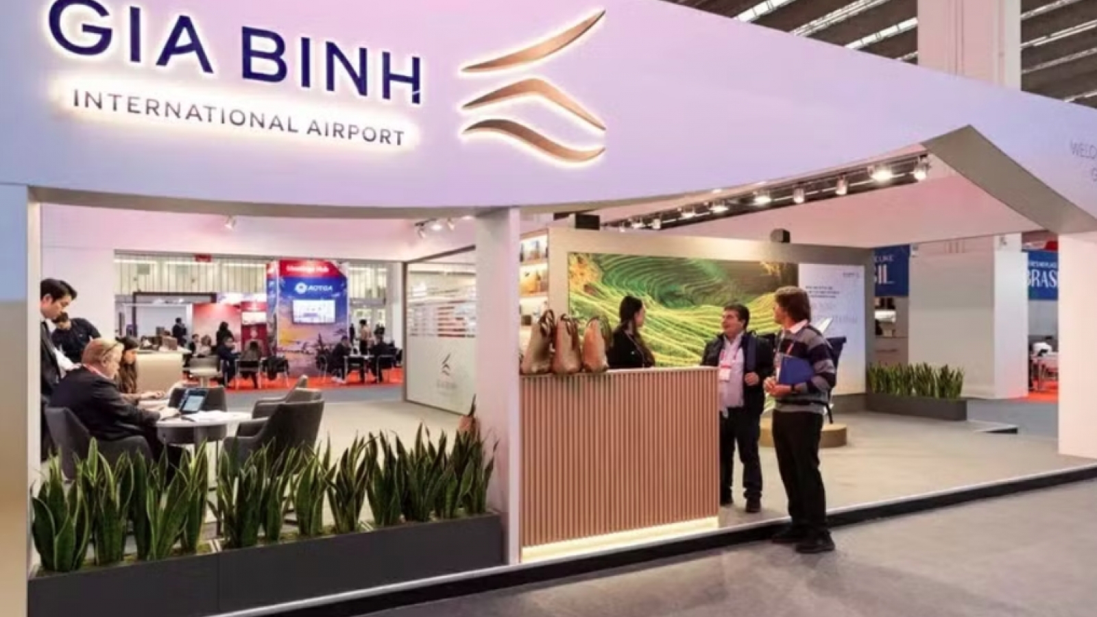 Gia Binh airport seeks global airline partnerships at Routes World 2026