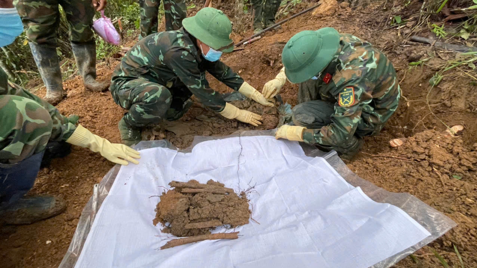 Sư đoàn 10, Quân đoàn 34 quy tập 1 hài cốt liệt sĩ tại xã Đăk Pék (Quảng Ngãi)