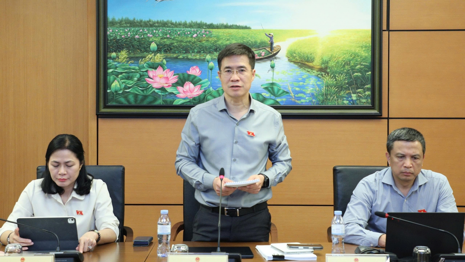 ĐBQH đề xuất "luật hóa" việc hoán đổi ngày nghỉ lễ, đề xuất nghỉ thêm ngày 27/7