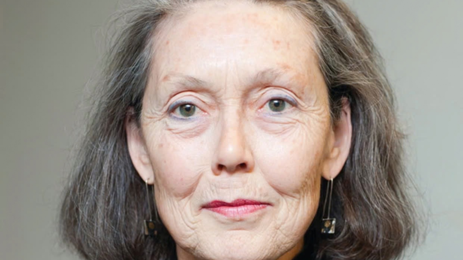 Nhà thơ Canada Anne Carson đoạt giải Nobel Văn học 2026