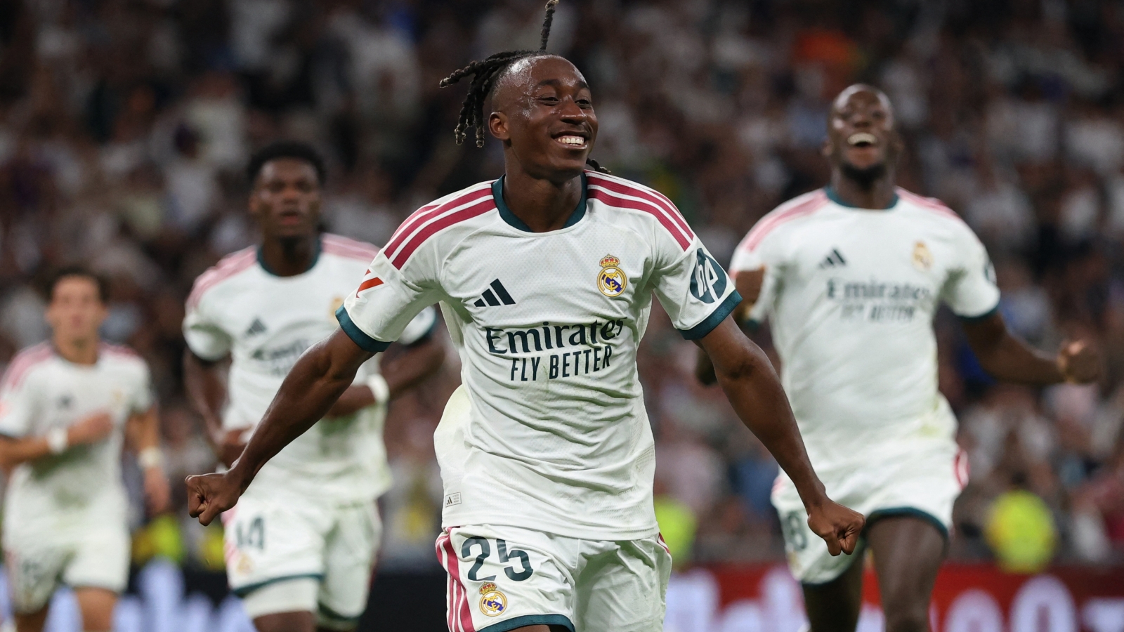 Kết quả bóng đá hôm nay 11/10: Real Madrid thắng nhọc, Bayern Munich sảy chân