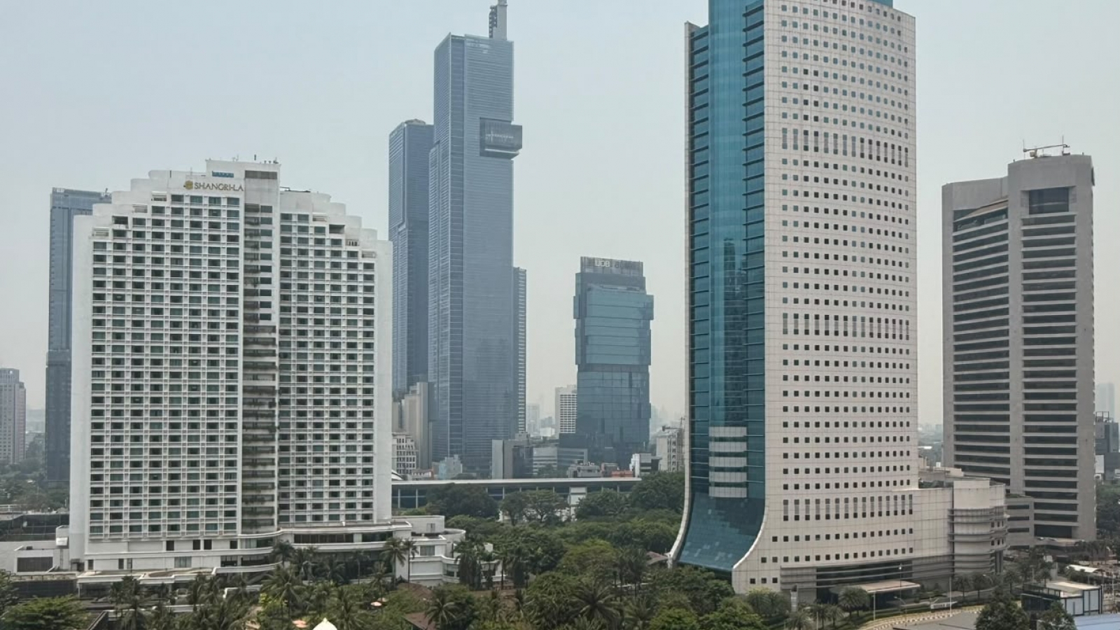 Hơn 2.600 chuyến bay bị ảnh hưởng khói mù, hàng không Indonesia thiệt hại lớn