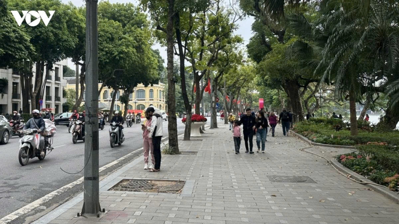 Thời tiết ngày 6/10: Miền Bắc se lạnh, miền Trung mưa lớn