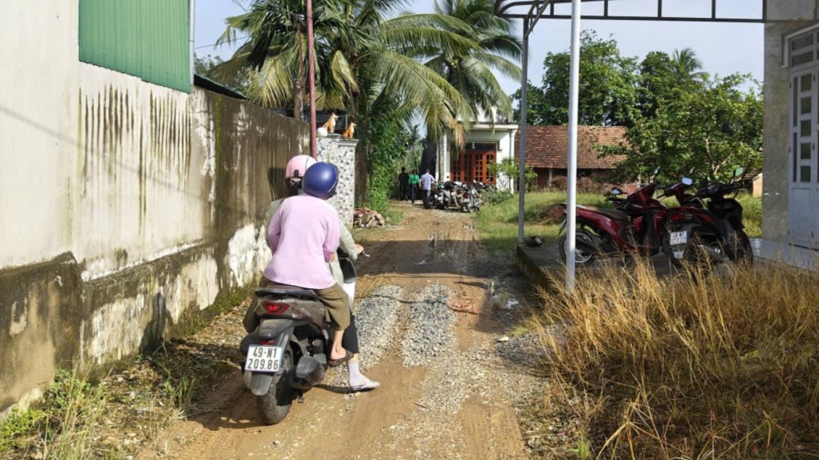 Điều tra nguyên nhân nam sinh lớp 5 tử vong tại nhà ở Lâm Đồng