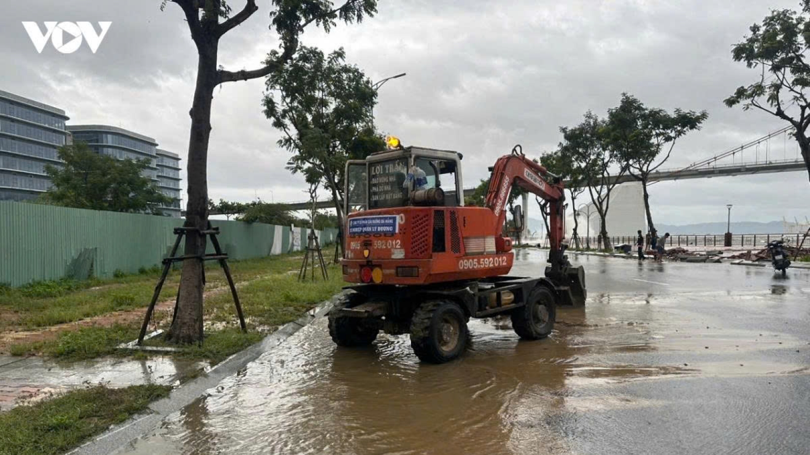 Thời tiết ngày 29/10: Miền Trung mưa lớn, Hà Nội có mưa dông