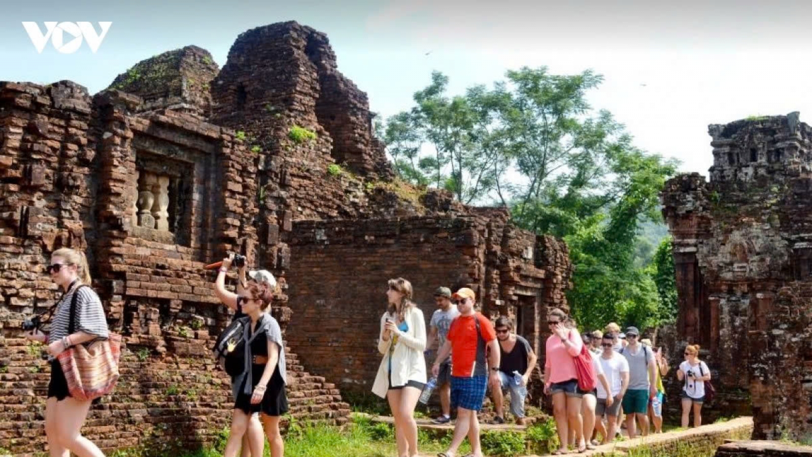 Da Nang unveils string of diverse cultural events through New Year