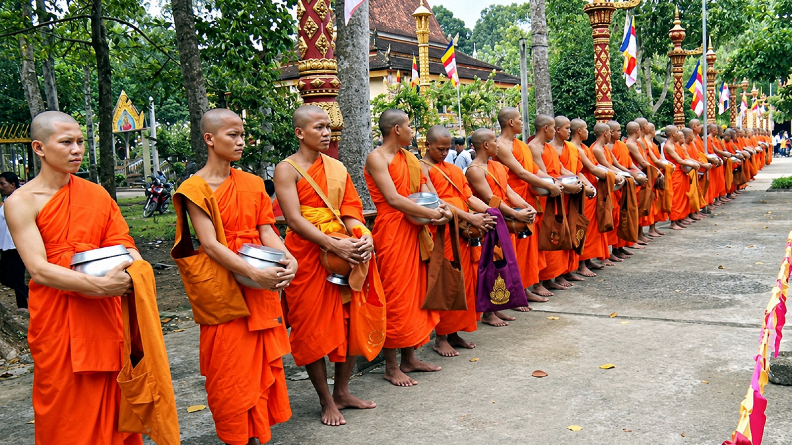 Lễ đặt bát hội – Nét đẹp báo hiếu của đồng bào Khmer