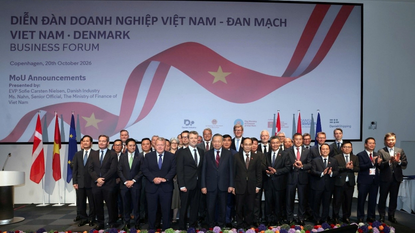 Petrovietnam tiên phong cùng các đối tác Đan Mạch phát triển điện gió ngoài khơi