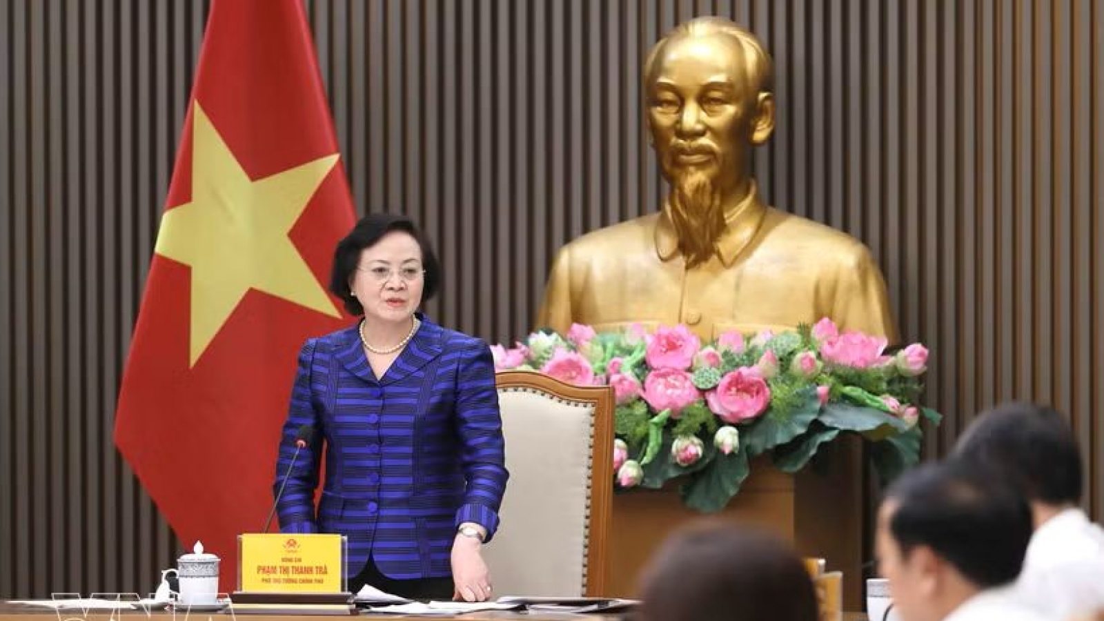 Deputy PM urges stronger international integration in culture, education