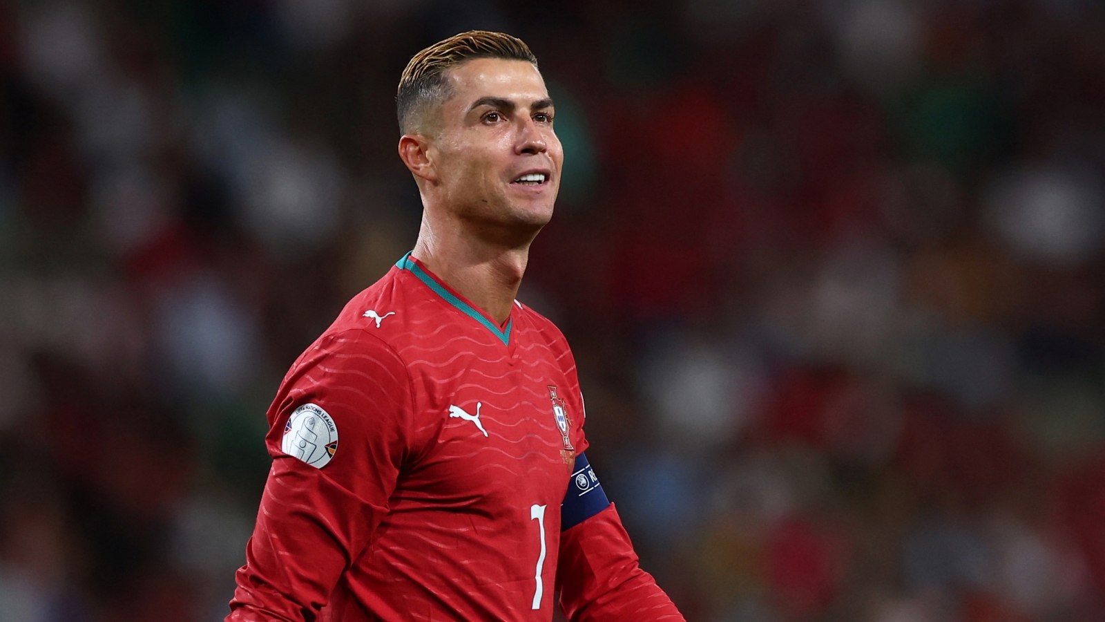 Ronaldo bất ngờ rời tuyển Bồ Đào Nha