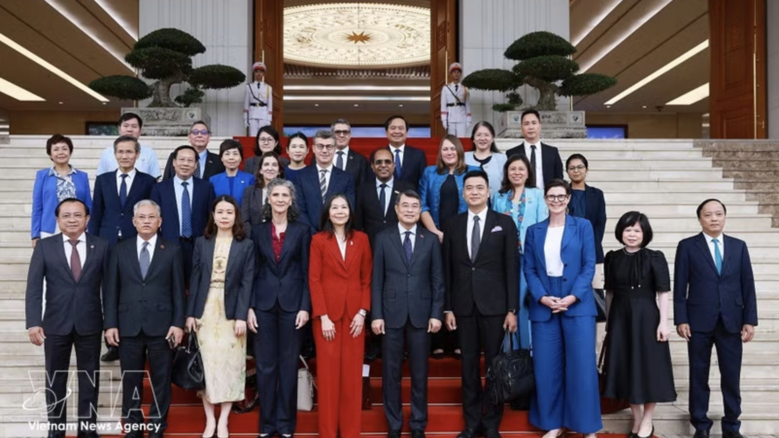 Vietnam to make more active, responsible contributions to UN efforts: PM