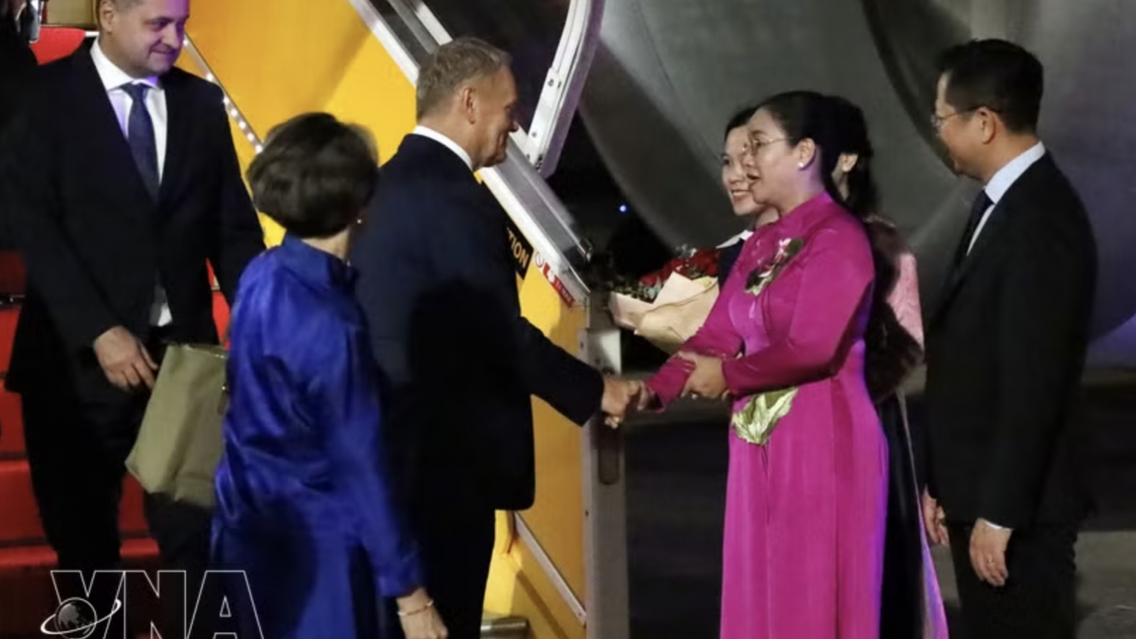 Polish PM arrives in Da Nang, beginning official visit to Vietnam