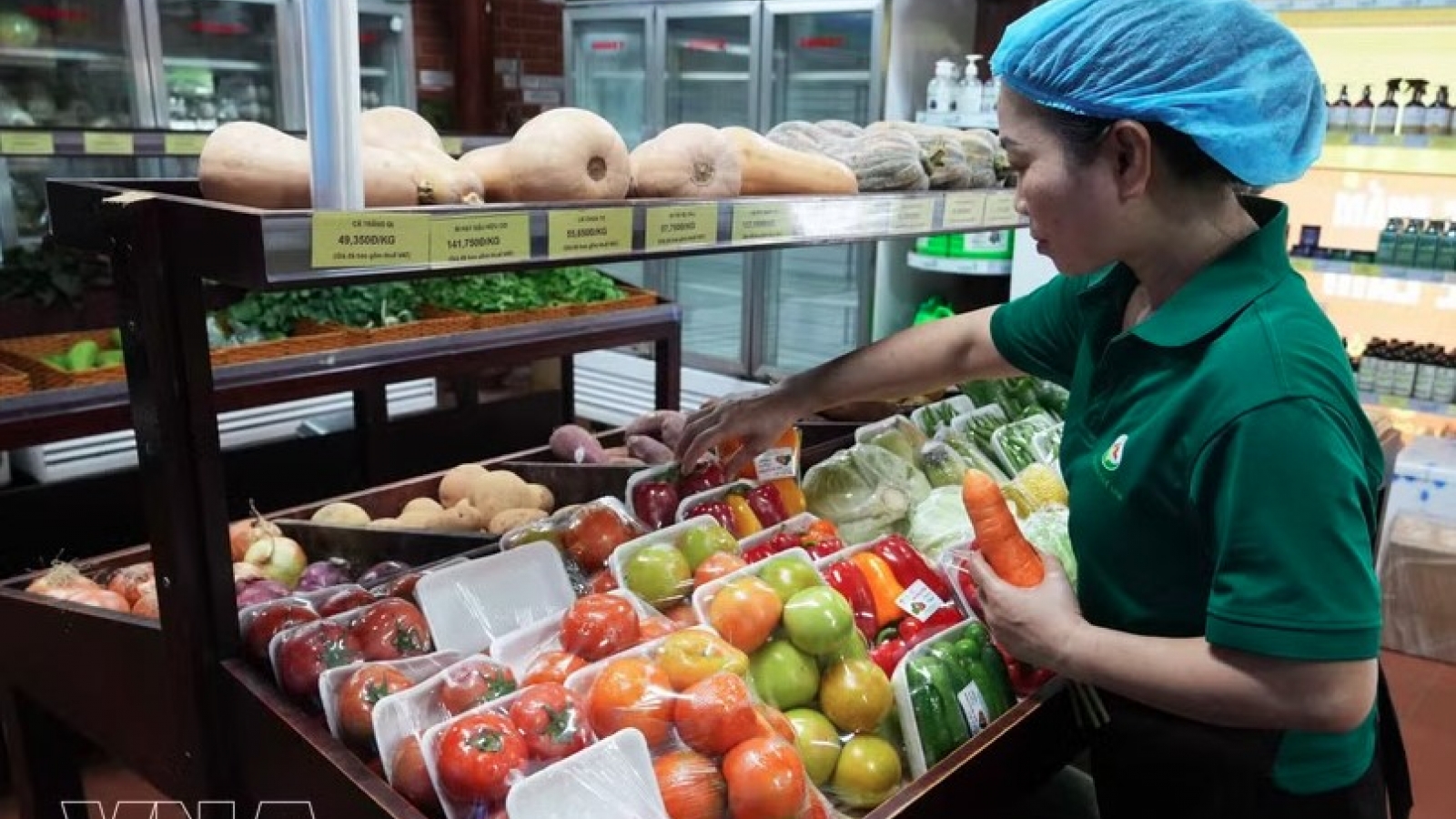 Inflation control key to maintaining growth momentum