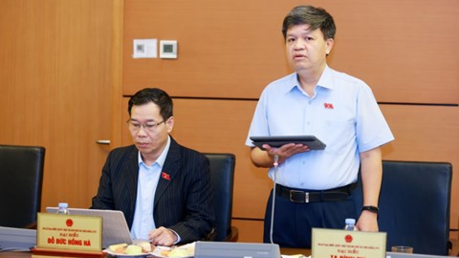 Trao quyền ký thỏa thuận quốc tế cho cấp xã: Cần rõ điều kiện, trách nhiệm