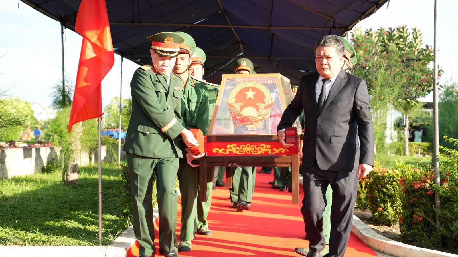 Khánh Hòa truy điệu, an táng 25 hài cốt liệt sĩ